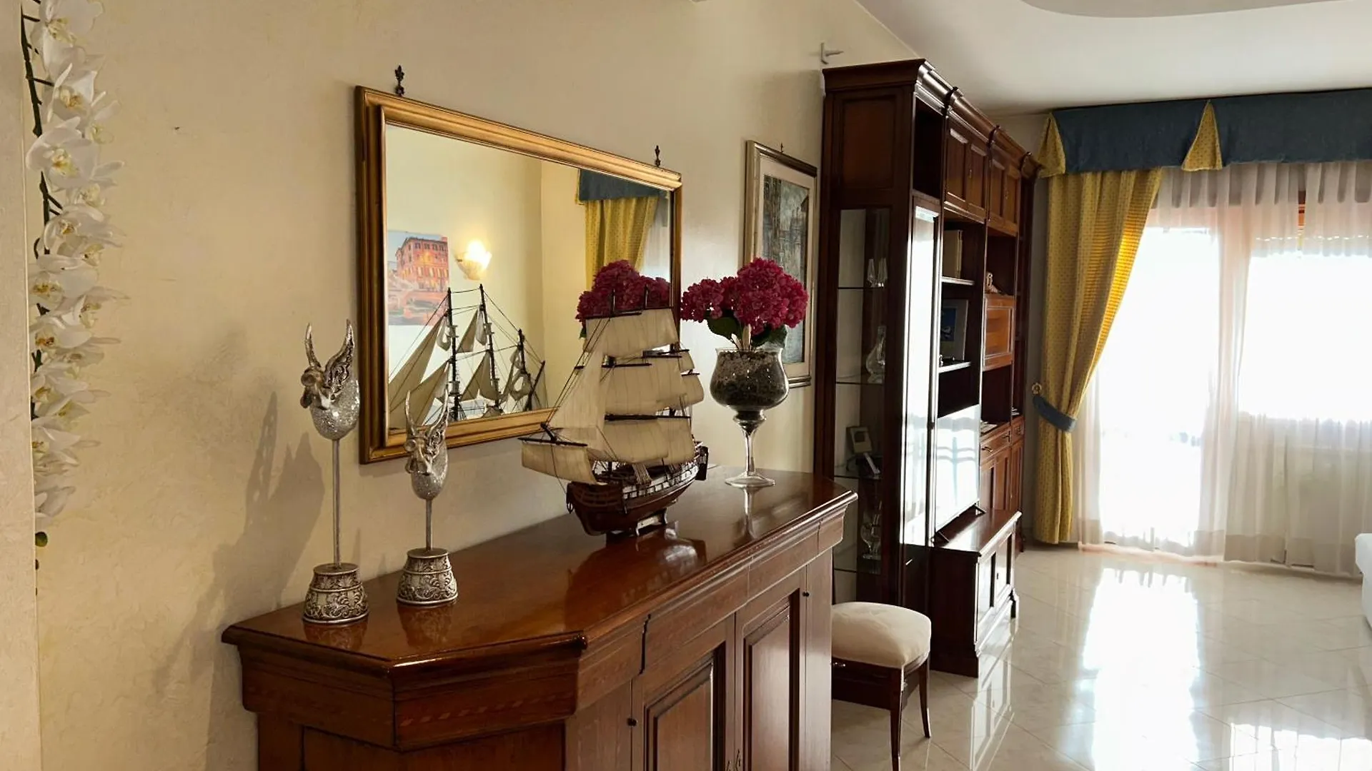 Casa Elegante Vicino Al Centro Di Roma Apartment 0*, Rome